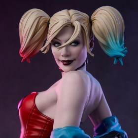 Harley Quinn Hell on Wheels DC Comics Premium Format Figure by Sideshow Collectibles